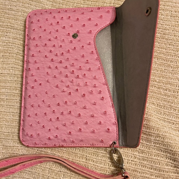 Pink wallet - Picture 2 of 3